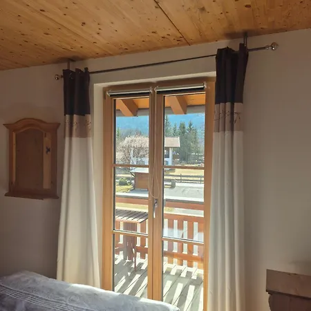 Haus Sunnawind شقة فوالغو